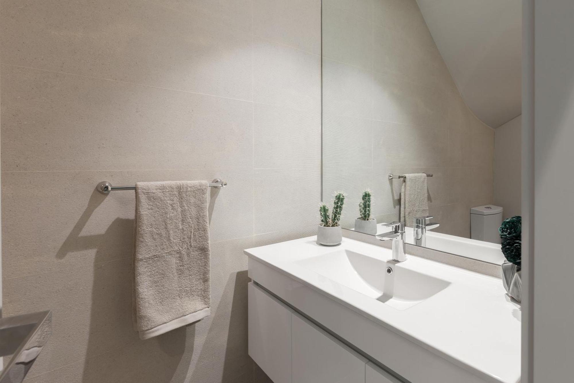 Host Wise - Charming Luxurious Flat With Garage Lejlighed Porto Eksteriør billede